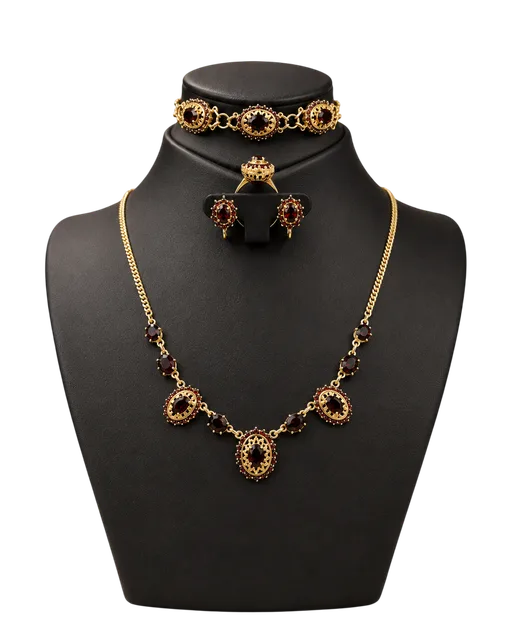 Goldenes Schmuckset 7