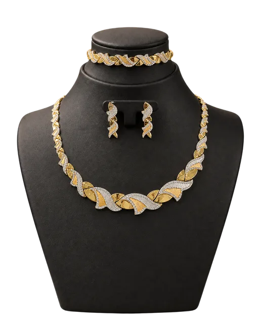 Goldenes Schmuckset 8